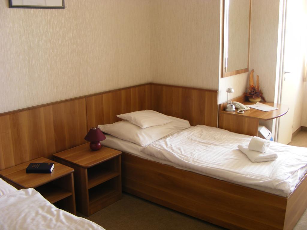 Hary Hotel Kecskemét Værelse billede