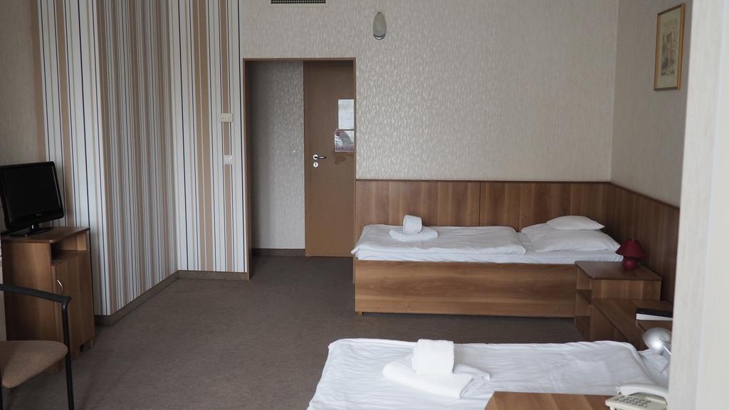 Hary Hotel Kecskemét Værelse billede