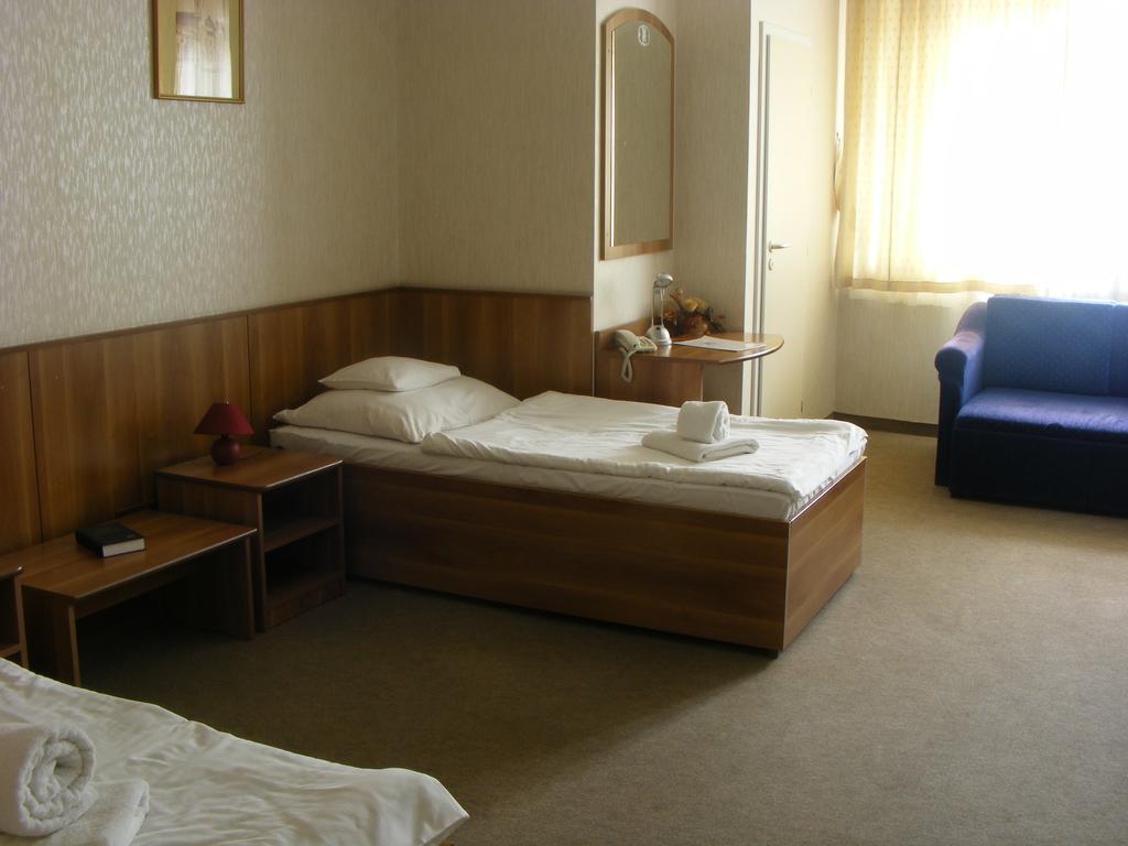 Hary Hotel Kecskemét Værelse billede